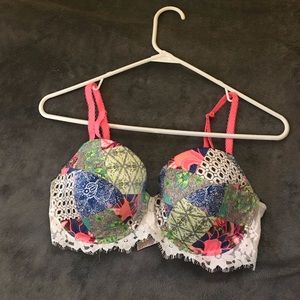 Victoria’s Secret 32DDD bra 👑